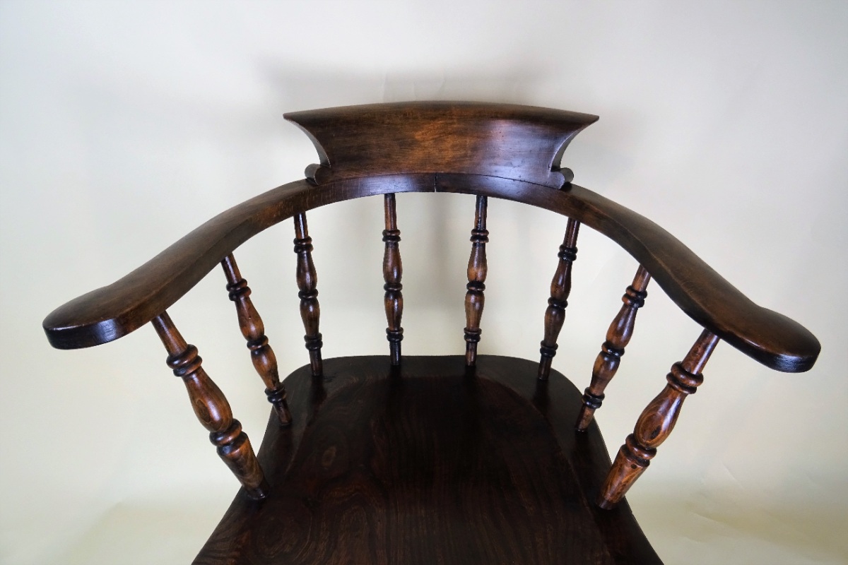 Antique English Smokers Captains Bow Chair (13).JPG